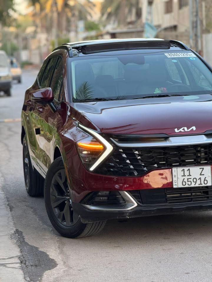 كيا سبورتج 23 امريكي هايبرد و بانزين sx prestige برستيج اعلى فئه حتى تمشي على بصمه
#حادث فقط صبغ بنيد بدون ارباك بدون لا لغد لا شاصي بدون تبديل  باقي كفاله 
المواصفات 
5 كامرات 
بصمة/ بصمة ابواب / بنرواما / تمشي على بصمه / جنطه كهرباء/ كشنات كهرباء / كشنات جلد / كشنات تدفئه و تبريد / كير ماوس / تدفئه ستيرن / سايد بريك بصمه / كشن خزن ميموري
اوتو هولد / تحديد مسار / نزول من منحذرات / فور ويل دفع رباعي / سياقه ذاتيه 
شفتات ب ستيرن / رادات امامي و خلفي 
حساسات امامي و خلفي / شاشه دجتال متصله / نظام ترحيب / شاحن وايرليس/ ويل 19 / تشغيل عن بعد  
#سعرها 228 بيها مجال بسيط 
الاستفسار *********** 
مكاني بغداد الدوره
