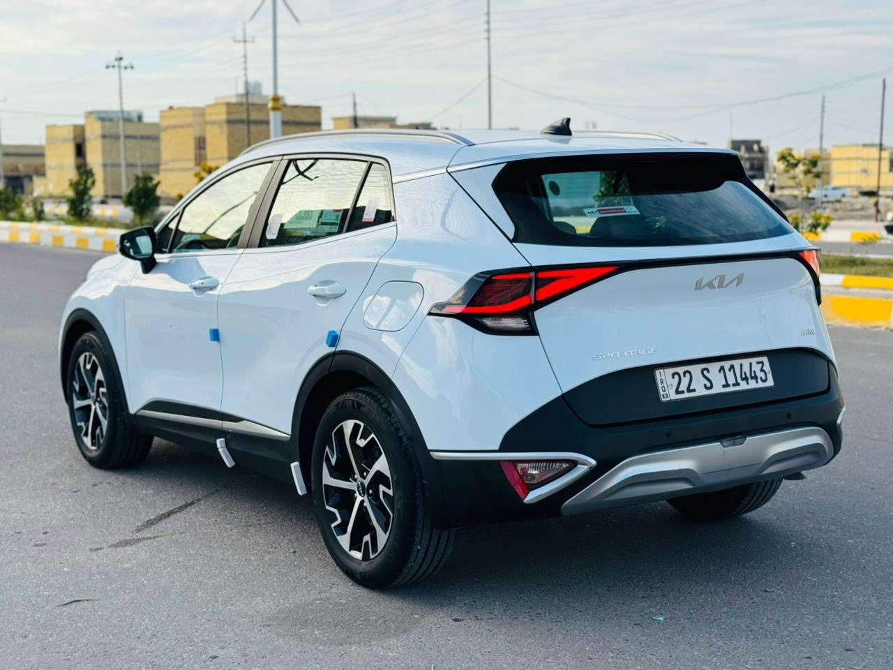 كيه سبورتج وارد خليجي موديل 2025 كفاله عامه ماشيه 17 الف حقيقي رقم أربيل دولي تريد تحويل تريد وكاله موصفات بصمه كشنات جلد لايت زنون هواي بيه موصفات جاهز لاخير زيرو سبير مانازل  مكان السياره الناصريه مركز السعر 218 وبيه مجال لانتصال ***********
