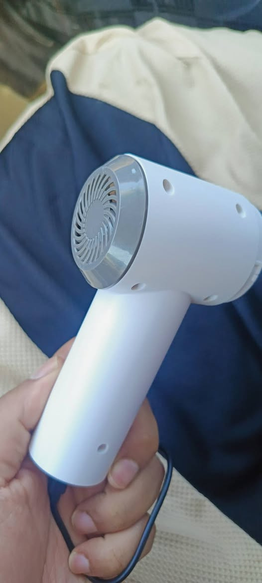 مكنسة كهربائيةصغيرة شحن 🔋⚡مال سيارة السعر١٠ والتوصيل مجاني داخل السماوة


**إذا كنت صاحب هذا الإعلان وتريد حذفه لأي سبب، رجاءا أرسل رسالة إلى الدعم الفني**