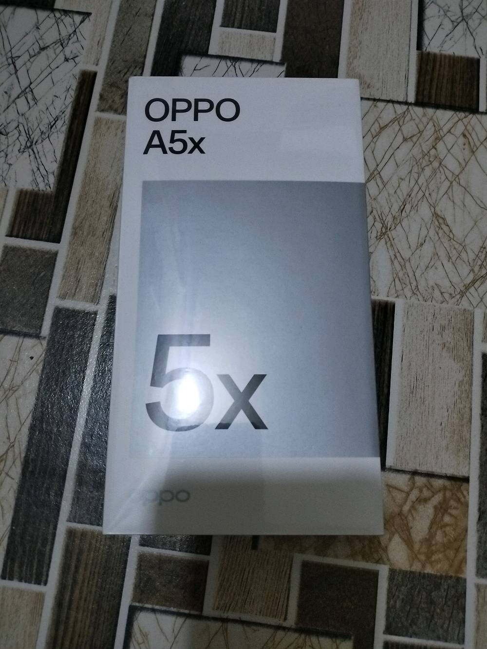 جهاز اوبو a5x للبيع او مرواس المواصفات: الشاشة6.67 بوصة - 90 هرتز - IPS LCDالذاكرة64 أو 128 جيجابايتالرام4 أو 6 أو 8 جيجابايتالكاميرا32 ميجابكسلالمعالجSnapdragon 6s 4G Gen 1البطارية والشحن السريع6000 مللي أمبير - 45 واط السعر 150 وبي مجال العنوان البصرة القبلة الاربع تالاف/رقم الوتساب 7862434349