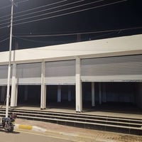 بناية كاملة • منطقة الحوز • شارع ٣٠م