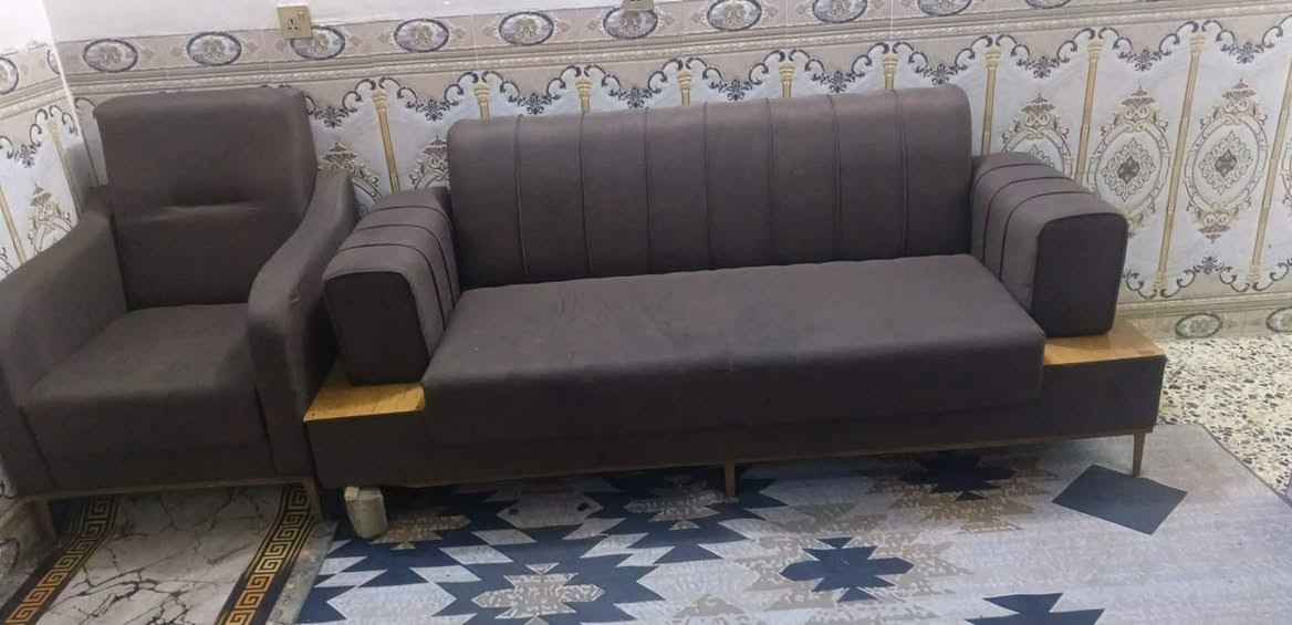 تخم ١٠ مقاعد نضيف كلش مابيهه اي ضرر فقط رجل وحده مكسوره السعر ٣٠٠ وبي مجال


**إذا كنت صاحب هذا الإعلان وتريد حذفه لأي سبب، رجاءا أرسل رسالة إلى الدعم الفني**