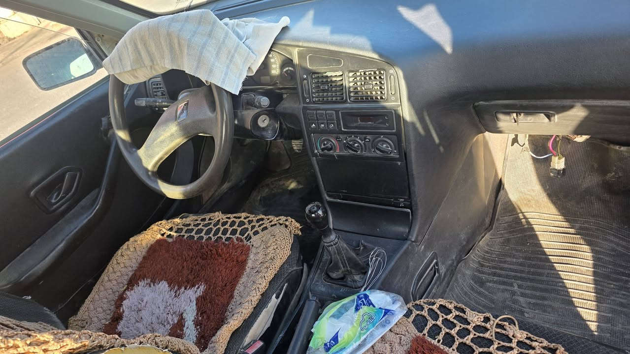 بيجو روة بسمي السياره بلاديه كهربائيات تبريد حداديه سنويه ٢٩ ماشيه ١٩٠ نقصه فقط بور عاطل السعر ٢٢ وبيه مجال بسيط مكانه الدوانيه الحمزه الشرقي ***********
