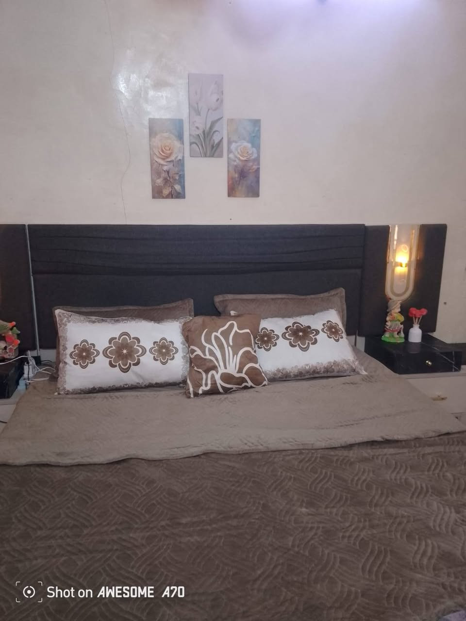 غرفة اخت جديدة مسخدامه بس شهر واحد السعر مليون وبيه مجال


**إذا كنت صاحب هذا الإعلان وتريد حذفه لأي سبب، رجاءا أرسل رسالة إلى الدعم الفني**