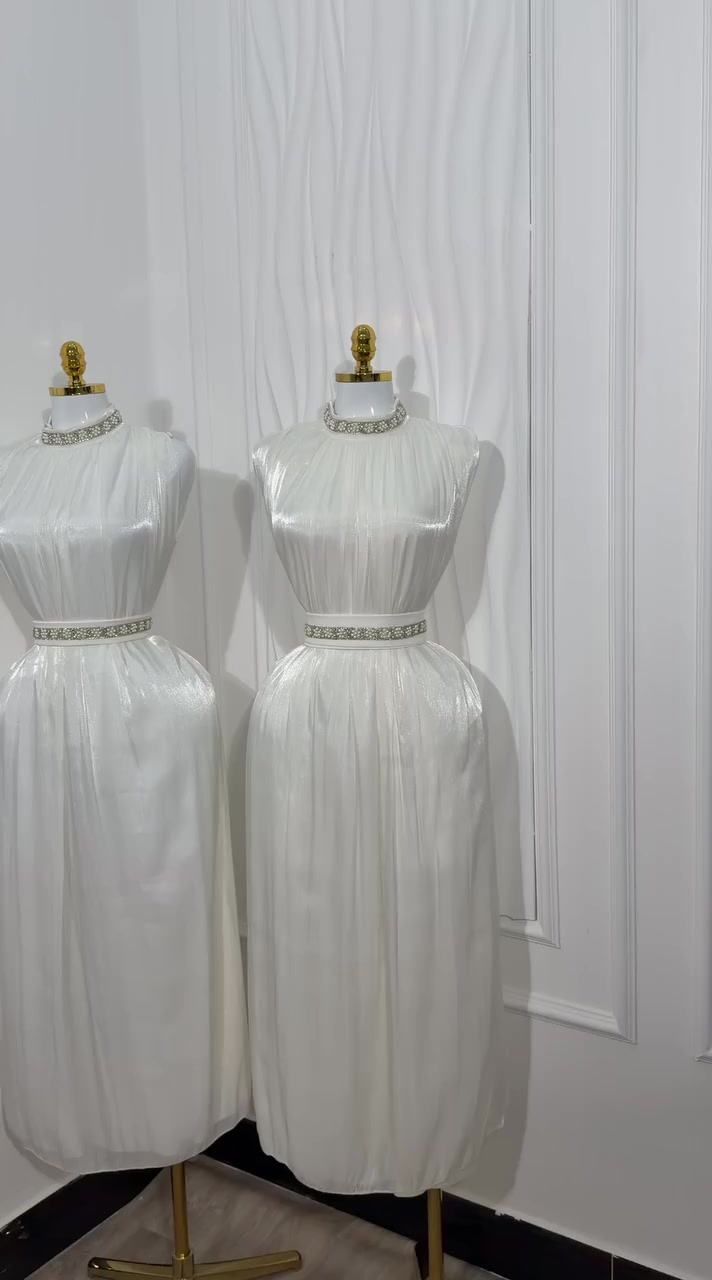 بشت اماراتي قطعتين 🔥😍😍😍
مع حزام كوالتي عالي 
سعر ٥٧ الف فقط والتوصيل مجاني 
قياس 48/46/44/42/40/38/


**إذا كنت صاحب هذا الإعلان وتريد حذفه لأي سبب، رجاءا أرسل رسالة إلى الدعم الفني**