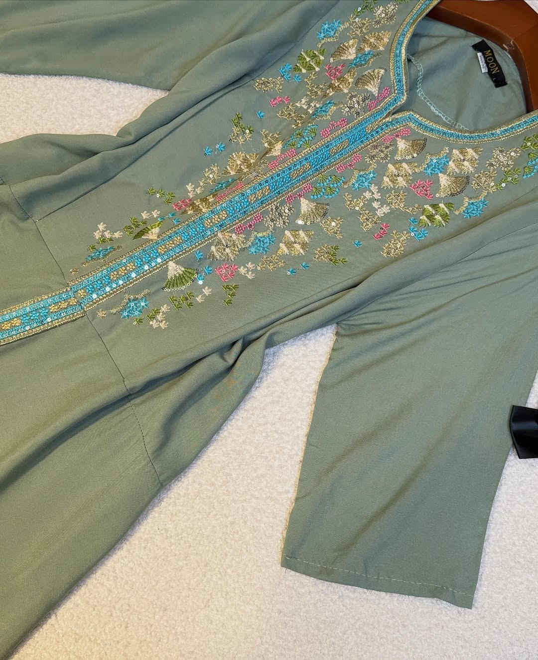 الـسعر12الـف✨🩵
القياسات(L,xl,2x,3x)

للحجز أو الاستفسار التواصل على الأرقام واتساب
***********
***********
***********
***********

توصيل بغداد  5000
توصيل محافظات  5000
