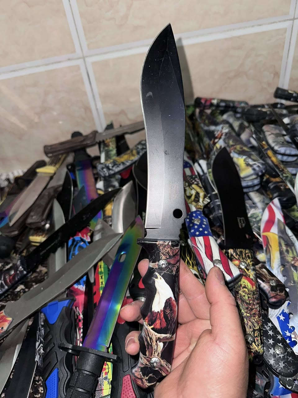 کۆمەلیک لە تایبەتترین “چەقۆکانم” بەردەستن


**إذا كنت صاحب هذا الإعلان وتريد حذفه لأي سبب، رجاءا أرسل رسالة إلى الدعم الفني**