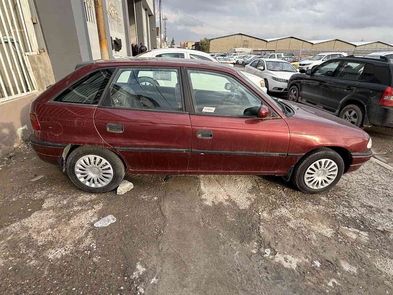 السلام عليكم
اوبل استرا حجم ١٨ رقم ذي قار مشروع وطني سنويه جديده هزه جديده سياره جاهزه طخم  داخل كير محرك اثر نفخ 
السعر ٤٨ وبيهاا مجال  رقم الموبايل ***********
