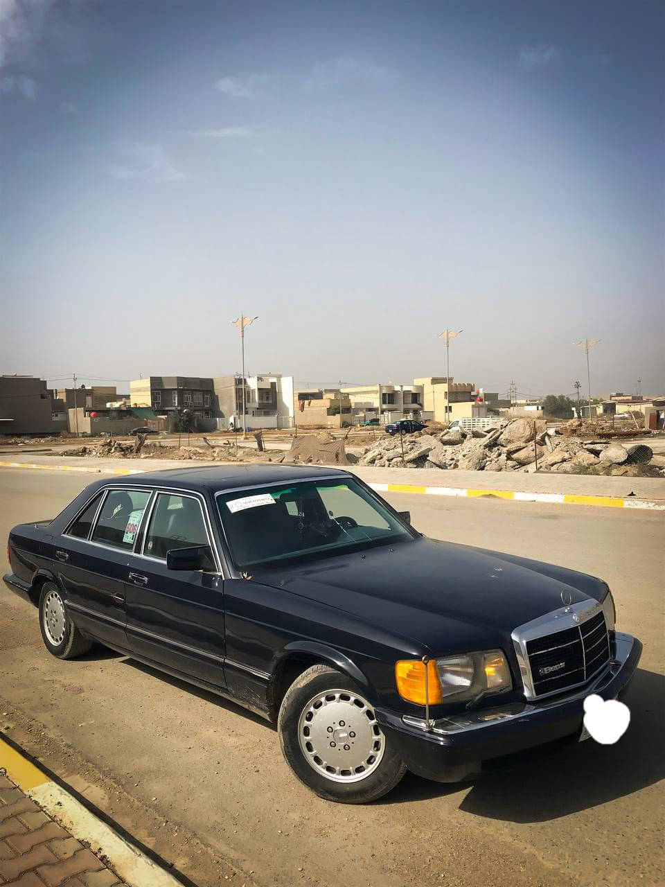 مارسيدس جامبو رائسي باب طويل رقم صلاح الدين صبغ عام بدون حادث بسمي سنويتها لغايه 26 محور مكينه وكير بطه 2500 مكينه وكير خير من الله  تخم تاير جديد باتري جديد تبريدها شغال صدر امامي خلفي جديد اربع جام كهربائي امراوس باولدز  العنوان قرب سيطرت الج قرب مطعم المرايا رقم موبايل ***********
