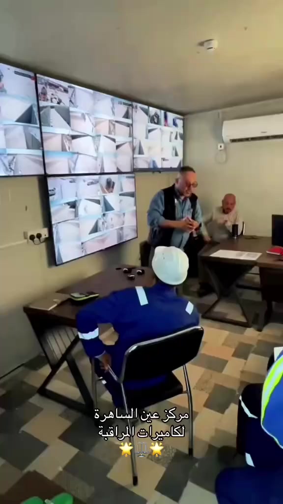 تم بعون الله تعالى تجهيز وتنصيب 64 كاميرة من نوع 
Ip Wiz Color
الى احد المواقع في حقل ارطاوي 
من قبل مركز عين ساهرة لكاميرات المراقبة 
مستعدون لتجهيز وتنصيب جميع الدوائر والمنازل بجميع انواع الكاميرات 
زورونا البصرة - قضاء المدينة -شارع الكرامة - منطقة الفرج 
هاتف - ***********
