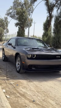 جالنجر 2018 sxt المواصفات: شاشة تدعم كار بلي  كاميرا خلفية  حساسات خلف...