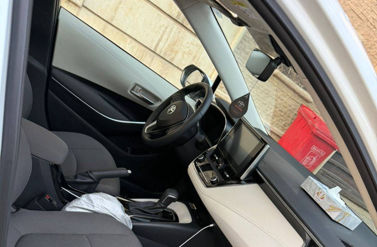 تويوتا كورلا 2024 خليجي زيرو 13 الف كيلو فقط ضمان تويوتا العراق (SAS ساز ) بعده بالضمان فول مواصفات 1/1  GLI

💎 ســعــر ✅ ::  الــرد تلقائي📮

حجم المحرك 1800 
نوع الوقود بانزين 
دخول ذكي بصمة تشغيل بصمة 
فتحة سقف سلايت  
شاشة ديجيتل  
تبريد قطعتين 
ويل كب حجم الاطارات 16 
حساسات امامي خلفي 
لايتات عدسة 
بك لايتات لد 
كشاف لايت لد 
مرآة قابلة للطي 
اشارة بالمرآة 
وضعيات قيادة 
مرآة داخلية عاكسة 
شاحن واير ليس
رقم أربيل جديد 
السيارة باسمي التحويل ثاني يوم
مكان السيآرة بغداد شارع فلسطين
ملاحظات الي بيها رصعتين وفطر بالجامه مصلح والباقي مكفول

رقم صاحب السيارة 
***********
