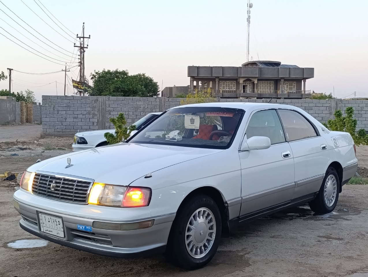 السلام عليكم 
السعر ((54))وبيها مجال للشراي
 ‏‪***********‬‏
‏‪***********‬‏
سياره بطه فصل موديل 1994 مكفولة كفاله عامه من الكص والنقل الجثه والضربه والعيب الشرعي وكافه الاصوليات والغرامات كير مكينه اثنين ونص فيفتي حداديه تخم تايرات جديد كهربائيات شغاله تبريد شغال سياره جاهزه الرقم بابل مشروع وطني سنويه مجدده لغايه 2028  تريد تحويل تريد وكاله للاستفسار الاتصال على الرقم التالي
