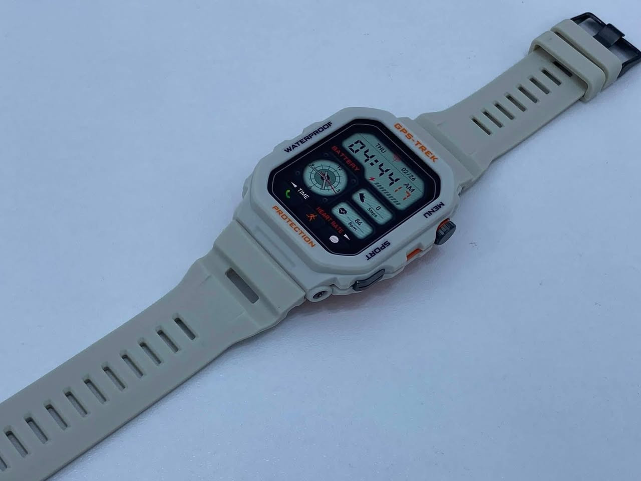 العنوان: لليحبون التميز.. وحش الساعات الرياضية وصلت! 🔥
النص:
ساعة سمارت (Tactical) الأصلية المخصصة للأعمال الشاقة والرياضة. شكل فخم جداً وبناء عسكري يتحمل الصدمات. 🛡️
✅ أهم المواصفات:
• شاشة واضحة جداً وسلسة باللمس.
• تدعم الاتصال واستقبال المكالمات والرسائل.
• قياس نبضات القلب، الأكسجين، وخطوات المشي.
• بطارية تدوم طويلاً وشحن سريع.
• مقاومة للماء والغبار (مثالية للرياضة والدوام).
💰 السعر: [اكتب السعر اللي اتفقت بيه وية صاحب الساعة أو اكتب "خاص"]
🚚 يوجد توصيل سريع لجميع محافظات العراق.
للحجز: ارسل (الاسم، العنوان، رقم الهاتف) بالخاص هسة قبل لا تخلص الكمية! 📥


**إذا كنت صاحب هذا الإعلان وتريد حذفه لأي سبب، رجاءا أرسل رسالة إلى الدعم الفني**