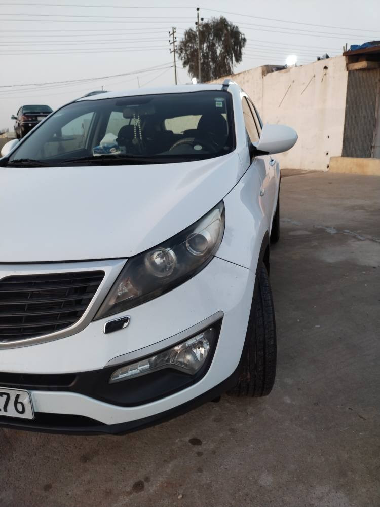 سبورتاج 2014 مكفوله عدا مكانين كارت امبين بالسونار مكينه كير صدر امامي خلفي كله ابشرط مكينه ما مفتوحه سياره نظيفه باسمي وسنويه ورقم جديد ماشيه 160 الف قابل للزياده للاستفسار *********** خناقين, ديالى
