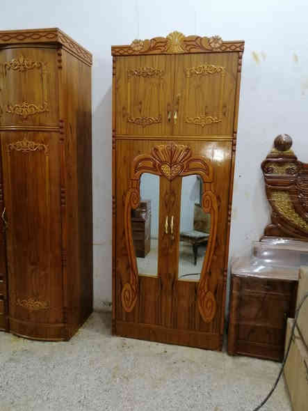 السلام عليكم غرفه للبيع ٦باب طابقين توصاه احطاطه صاج داخل خارج ظهر جرجوبه صاج نظيفه جدا استعمال شهر واحد فقط السعر ٩٥٠ الف وبيه مجال العنوان بعقوبه كاطون الرازي شارع ابو رباح قرب مرطبات لسيد مزاد ابو كرار الغريباوي ***********
ملاحظه اشتري غرف نوم الي عنده يدزهن ع الخاص
