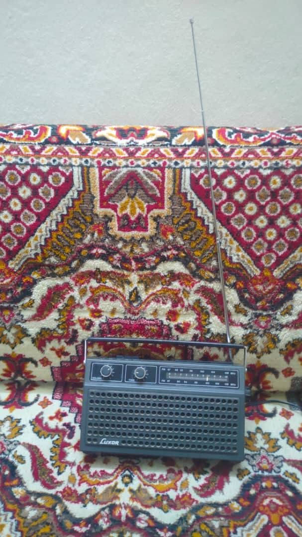 راديو سويدي ماركة luxor 
نضافة جيدة مع موجة fm قوية جدا وصوت قوي وصافي 
شغال موضح بالفديو 
موجود في جديدة عرطوز البلد توصيل عالشام في حال البيع يوجد شحن مسبق الدفع للمحافظات تواصل مسنجر ٠٩٦٤٨٢٨٥٨٩


**إذا كنت صاحب هذا الإعلان وتريد حذفه لأي سبب، رجاءا أرسل رسالة إلى الدعم الفني**