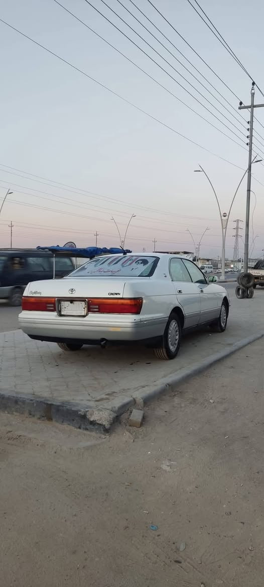 بطة للبيع السعر 55 وبيها مجال قليل المكان البصرة شط العرب تجي وتشوف بعينك احسن الرقم بصرة راعيها بالبصرة اكفلك الاصوليات والباقي شوف العين للتواصل *********** البصرة, العراق
