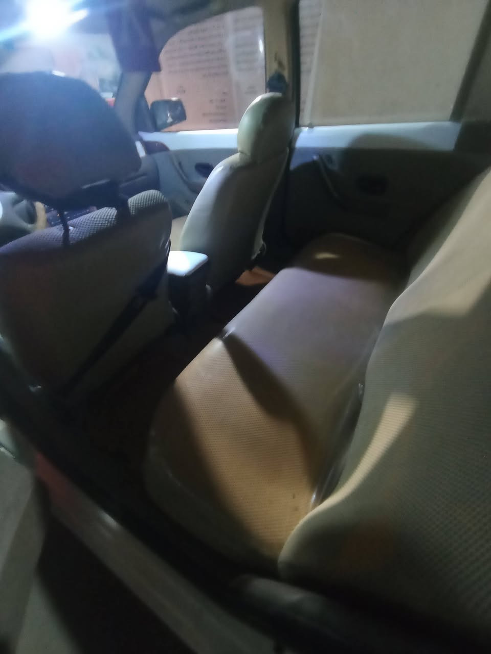 سلام عليكم سمند 2011 للبيع سياره جاهزه من كلشي السعر45 اوبيه مجال مكاني حله ورديه  رقمي ***********
