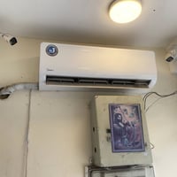 سبلت ١ طن • مستعمل أقل من شهر • انفيرتر