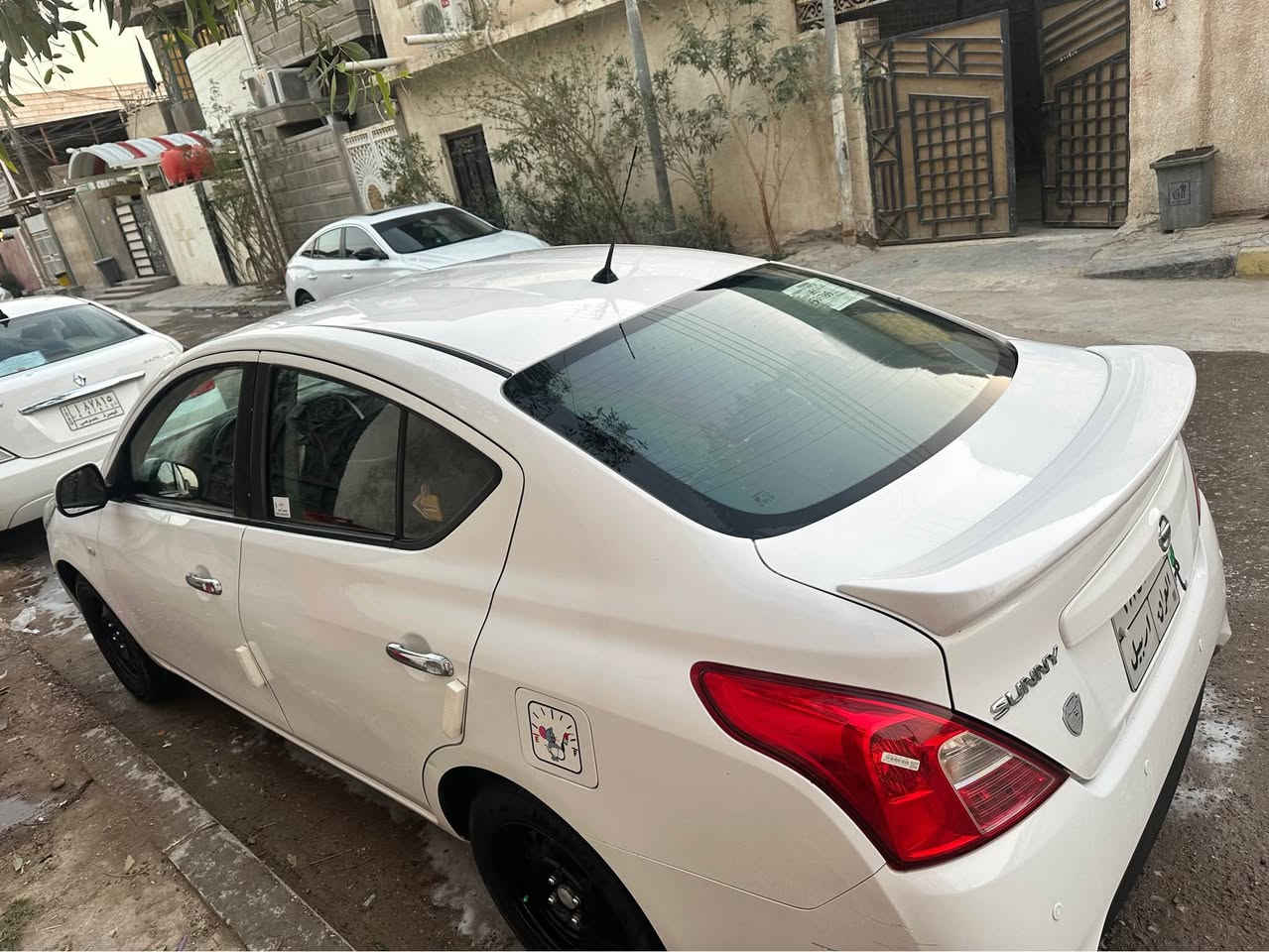 سيان صني بيه جاملق الامامي جهة السايق بارد وبيه باببين مقسم سايق والخلقي موجود تقرير بلصور باقي كله كفاله كير مكينه تبريد ماشيه 92 الف السعر 107 وبيها مجال
رقم الهاتف : *********** البصرة, العراق
