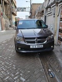 دوج كرافان موديل 2017 حادثه موضح بلصور سعره 180$ وبيها مجال بسيط للمعل...