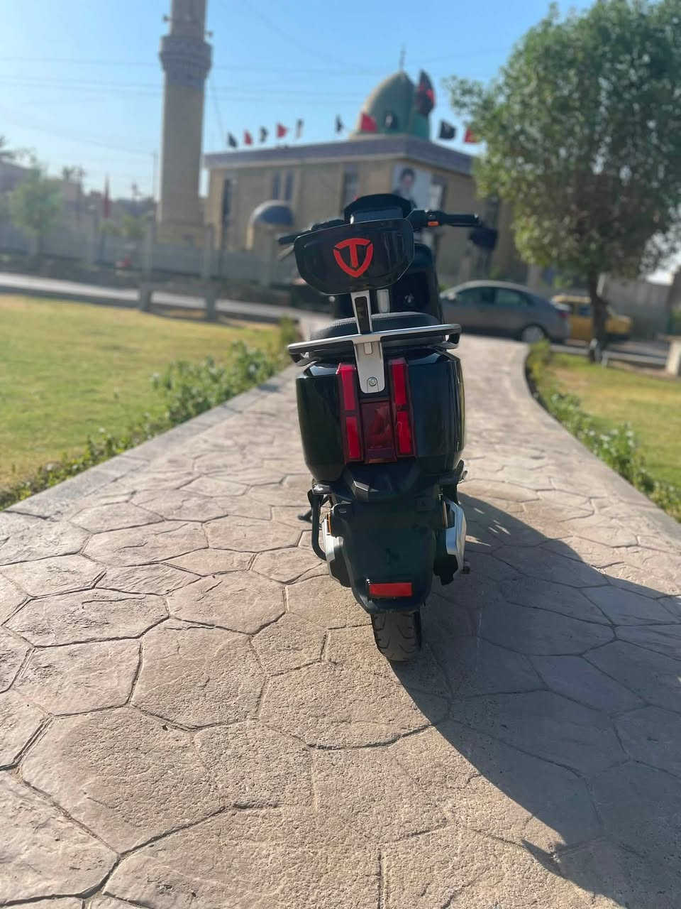 سلام عليكم شباب دراجه شحن البيع نوع الريان الوحش الكون vib
دراجه بيها مواصفات تخبل اللّه شاهد دراجه كامله مكمله ع فحص كلها تجي وتفحص وشوف بعينك كلها جاهزه. المواصفات .
الموديل 2026
النوع الريان وحش الكون  vib
البطاريات 6 دبل مسطره كرافين 138مبير 
ملف ٢٥٠ واط حقيقي نحاس 
الدراجه خير منّ الله أي نقص ما بيها
السرع 1.2.3 &
السرعه دراجه 80( حقيقي معا وزن شاحنه اصليه من شركه الريان %
شغيل بصمه سكيورتي
تشغيل عن بعد ١
جهاز انذارالسرقه
دبل اشاره ∞
لونها مميز كلش
كشن سياحي vib
بريكات دهن دسكات هدروليك ا
اشاير رباعيه متكامله )
لايتات زنون معا رماش قوي جدا
شاشه تاب تعرض الك كل عطل يوجد بل دراجه
 السعر ٨٥٠ مجال حك جيتك مكاني بغداد البياع الرقم للتواصل *********** يوجد 
واتساب عبدالله
