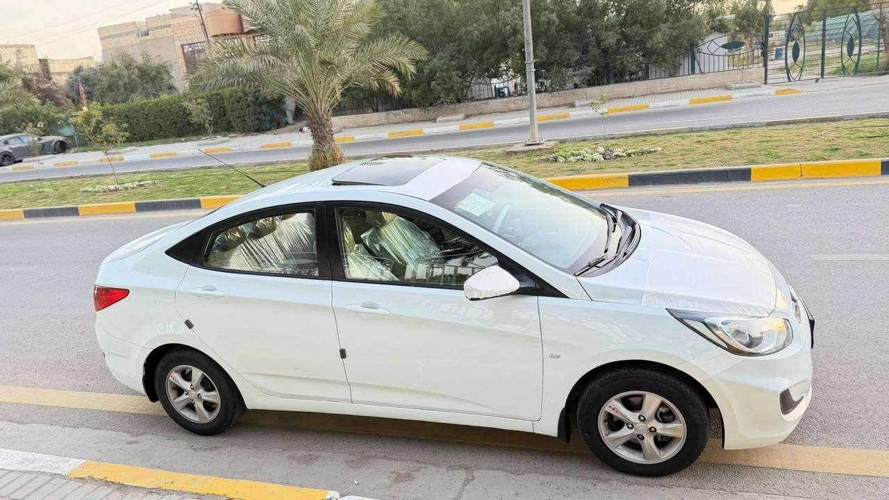 سلام عليكم من رخصة الادمن المحترم اكسنت بلو موديل 2011سيارة جاهزة مكينة وكير وصدر تبريد مكينة 1600سيارة بيها شبر صبغ بالجاملغ الأمامي وباقي سياره مكفولة السعر 94وبيها مجال قليل 
عنواني بغداد البياع مدينة الذرى 
***********
