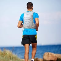 / متوفر ✅ حقيبه ضهر مع الملحقات كامله 3 مطارات فقط رصاصي غير مستخدم جد...