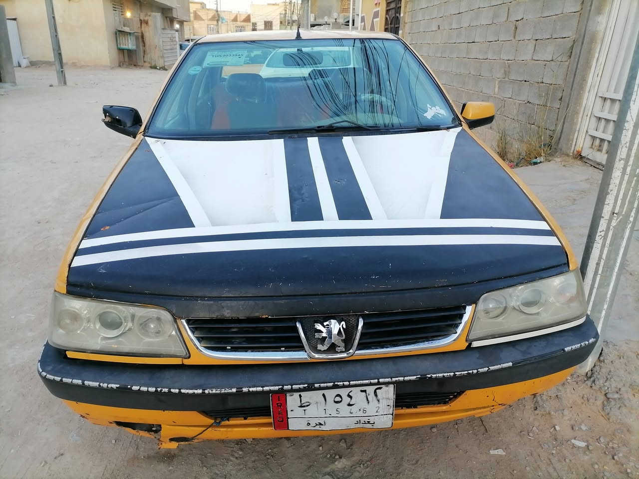 السلام عليكم بيجو 405 مكينه وكير حداديه نضيفات كهربائية شغاله راعيه بغداد ماواصله سعر 14 بيه مجال رقم موبايل/*********** العنوان كربلاء
