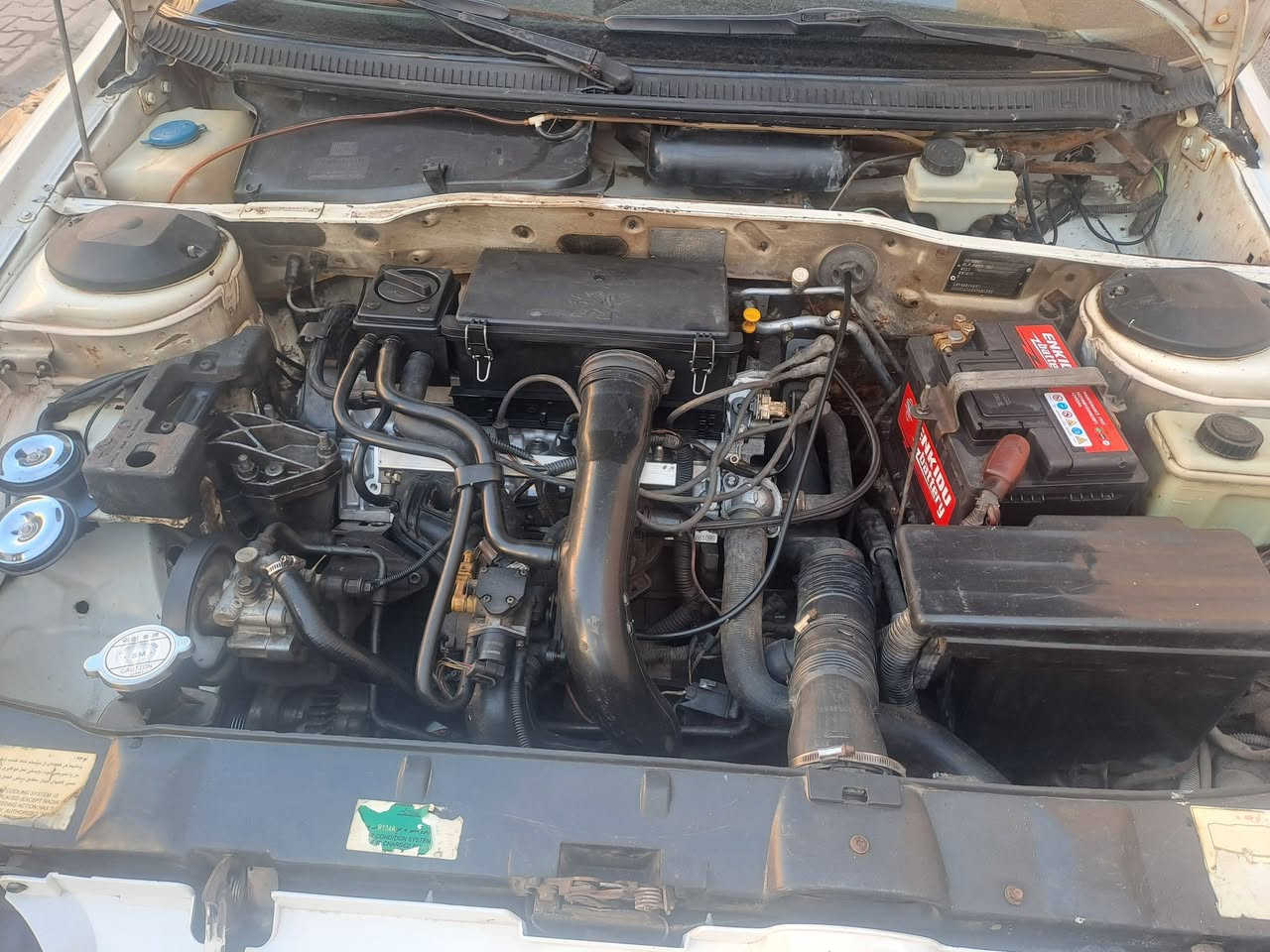 اسلام عليكم سياره بيجو بارص للبيع مديل ١١الرقم بصره محرك وكير وتبريد ثلج تخم تاير سياره جاهزه السعر ٣٦ وبيه مجال للشراي الرقم ***********
