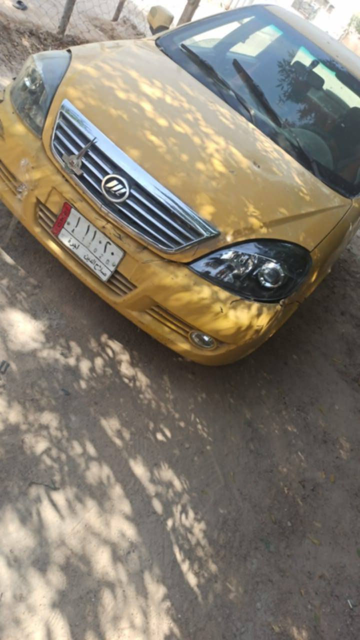 السلام عليكم من رخصة مدير الكروب سيار،ة للبيع او المراوس ليفان موديل 11 محور اوتماتيك  كو حديد كوم حديد  رقم صلاح الدين راعيها ماندله ابيع هل موجود سنويه عاج بيها السعر10ورقات السياره تمشي زينه***********
