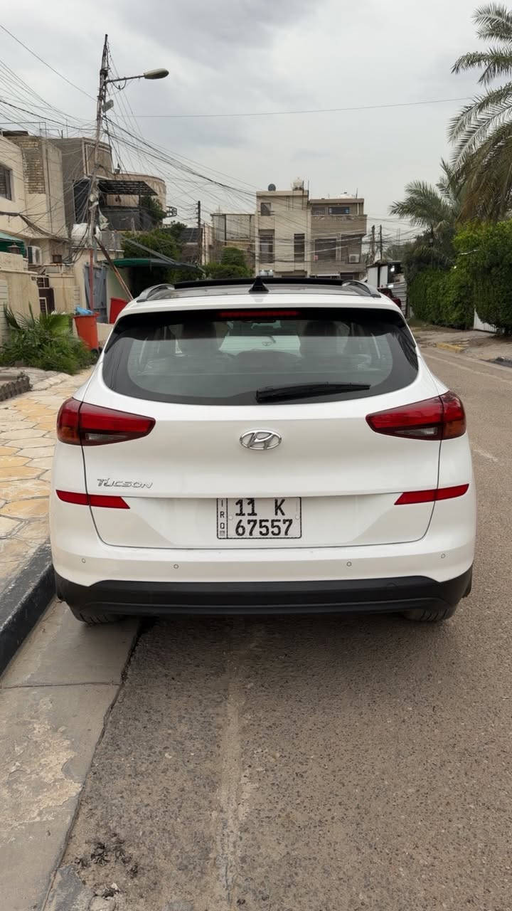 السلام عليكم للبيع هونداي توسان  للبيع موديل 2020   بيهة صبغ  جاملغين وبنيد  فول مواصفات    ويل كب كامرة خلفية  بنوراما اللايت خمس عدسات قطعتين تبريد كشنات جلد لونين دشبول والبوب صاج ماشيه115الف كيلو صدر جديد  مكاني بغداد العامرية  السعر170وبيهة مجال  للاستفسار ***********
