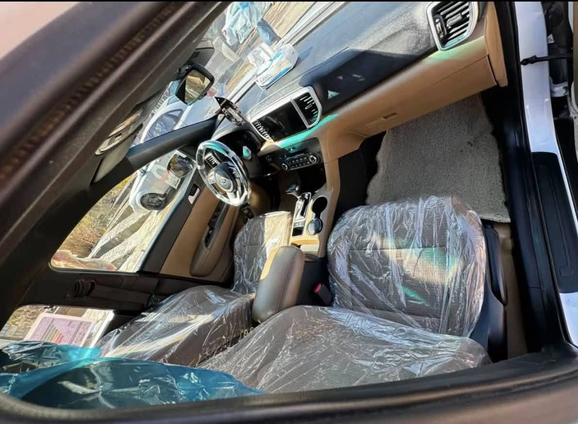 سبورتج 20 مكفوله كفاله عام رقم بغداد ماشيه 70  فول موصفات عده البنروما
السعر 180 وبيها مجال قليل 
الاستفسار على الارقم التاليه 

‭0782 101 1043‬

‭0772 524 5468‬
