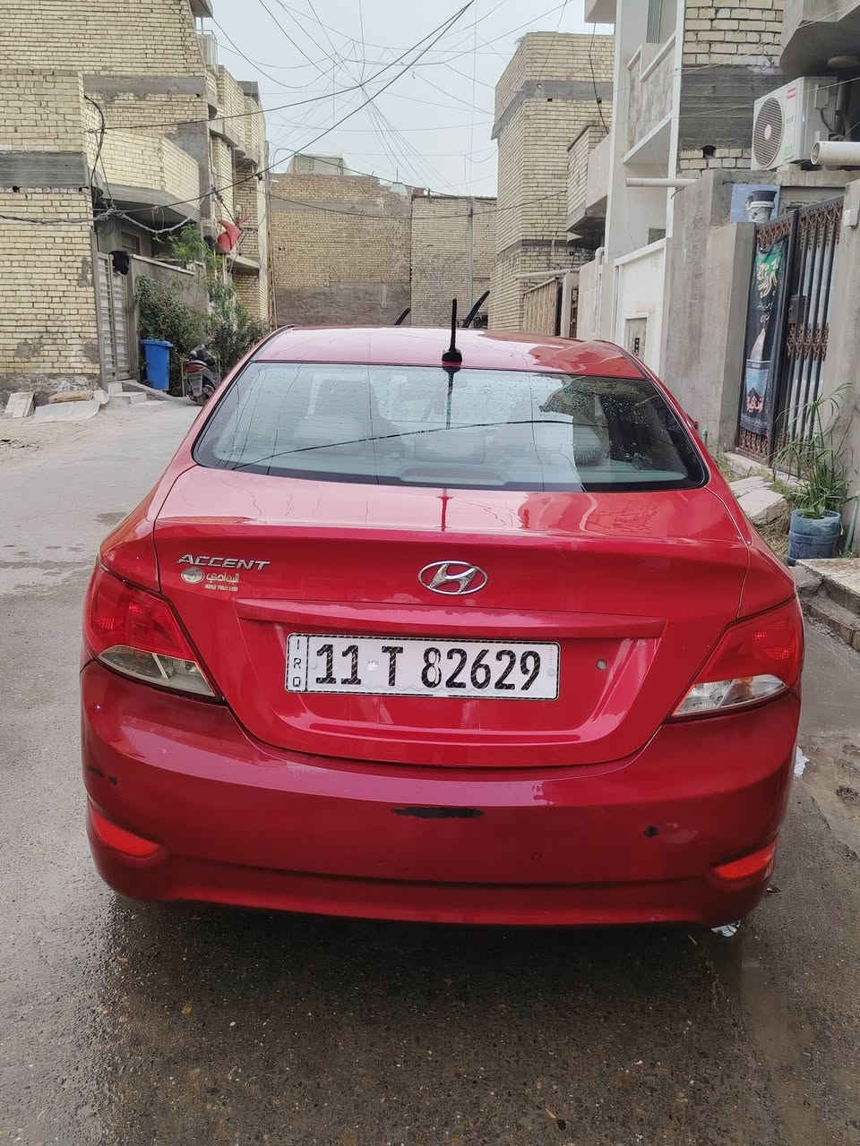 اكسنت 2016 للبيع فقط
مكينه ١٦٠٠ 
سونارها مرفق بالمنشور 
فقط صبغ  
حادثها جاملغ خلفي 
كفاله مكينه وكير ولغود وشواصي وتحويل 
السعر ٨٥ بيها مجال شي بسيط سياره بلاديه ما بيها اي جطل  سياره ماشيه ١٤٩ 
موجود واتساب ورصيد ***********
