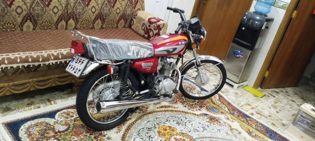 سلام عليكم دراجه مآل ايرن نوع كفير مطابق من المدكر الامامي للخلفي كفير مكفوله الدراجه السعر مليون وبيه مجال لاستفسار ***********
