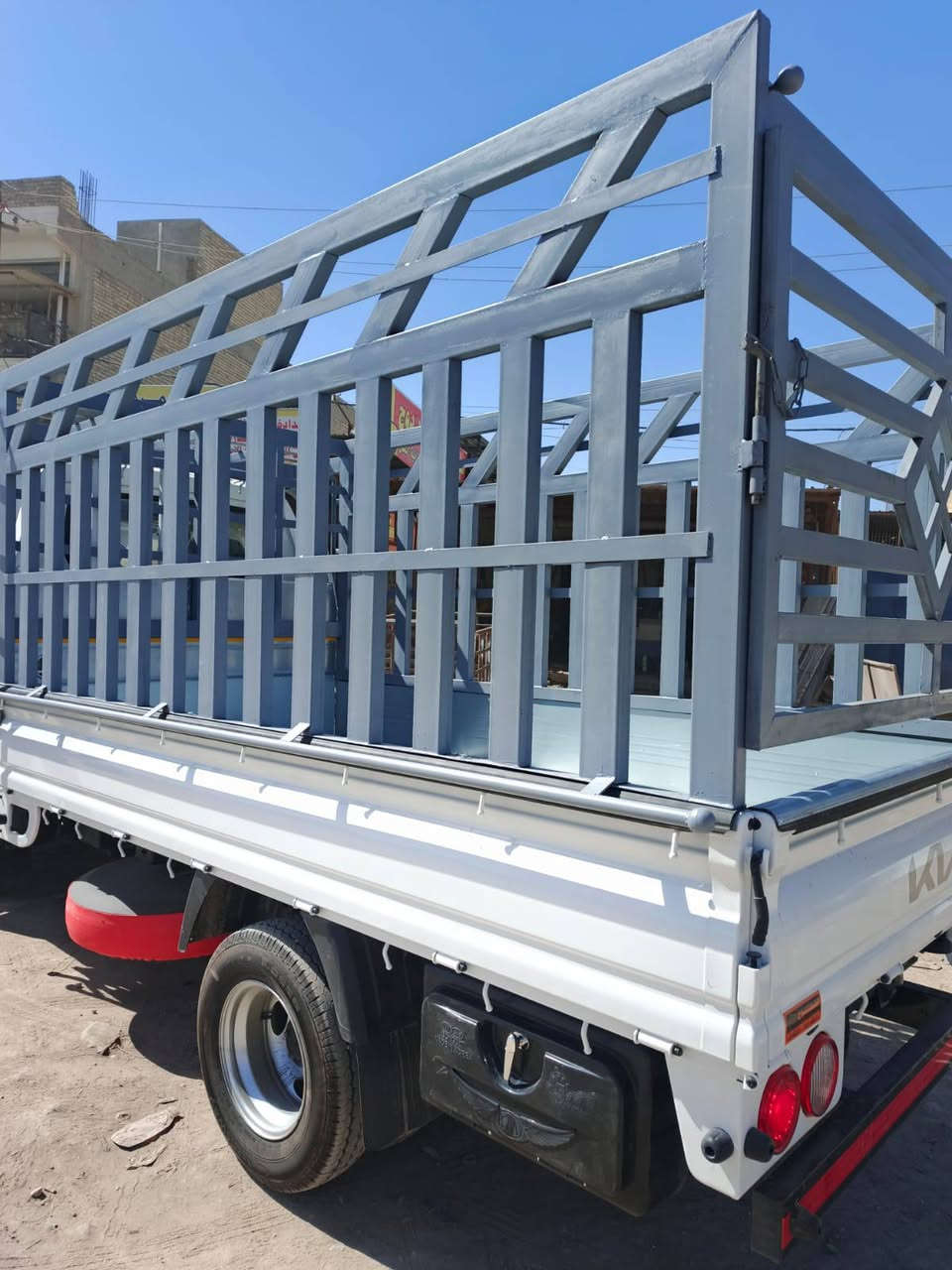 مستعدون لعمل كافه انواع المحجرات
العنوان بابل شارع 80 
للستفسار .***********
