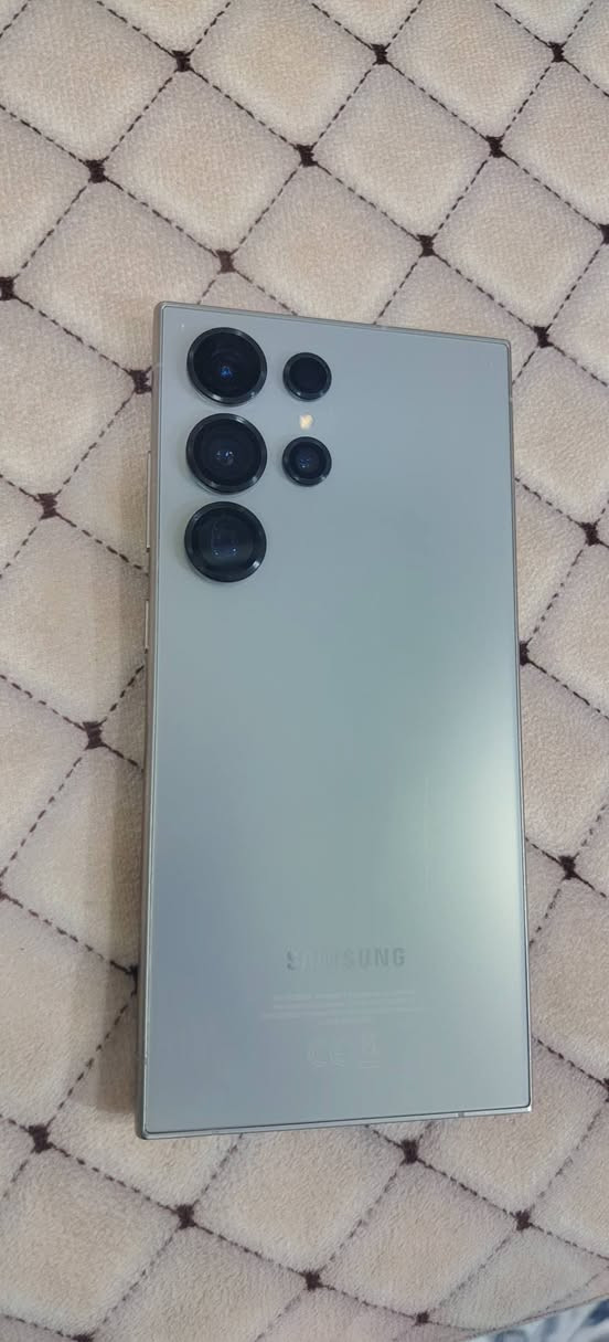 السلام عليكم
أس 24 الترا

لون تیتانیوم

ذاکره 256

ملحقاته مال شرکه کارتون و کیبل فقط الجهاز عربي شرق اوسط وين ما تريد افحص السعر 950 وبي مجال بسيط

مكاني مدينة الصدر الحبيبه قرب سيطرة
وليد
رقمي ***********
