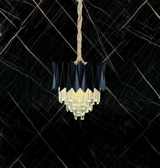 ثريا مودرن قطر 30 سم 🔥

. طلاء ثابت ✅

. زجاج راقي و مميز ⚜️

. أنارة فخمة و نشر ممتاز ✨
 
. القطر 30 سم ⚜️

. عدد المصابيح 4 ✨

. للأستفسار ***********

. يتوفر توصيل لكافة مناطق المسيب
