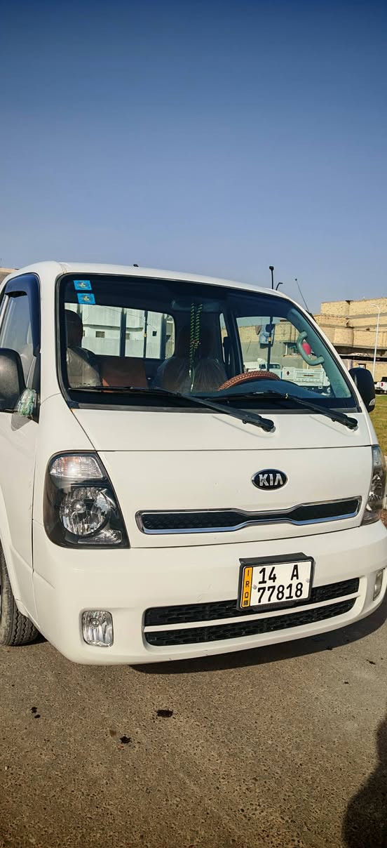 سلام عليكم كيا بنكو مديل 2018 محرك 2700 مكينه كير جديده تبريد تدفىه حداده جديده تخم تاير جديد توني شاده مكفوله من الضربه والعيب الشرعي سياره باسمي توني محولها باسمي قبل سبوع
سعرها 120 
***********
