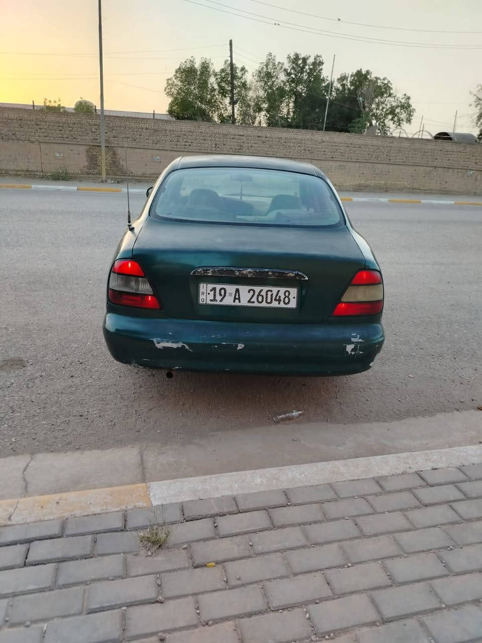 دايو لكنزا موديل 2000 اوتماتيك السياره خير من الله ترايك وين وتريد توكل على الله 
السارة بيها نواقص بسيطه راعيها موجود تحويل ثاني يوم اذا تحب 
رقمها كربلاء 
السعر 33ورقه وبيها مجال بسيط مكاني كربلاء المقدسة 
*********** بي وتساب
