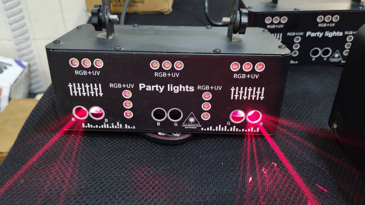 حط السعر عددالقطع 3


**إذا كنت صاحب هذا الإعلان وتريد حذفه لأي سبب، رجاءا أرسل رسالة إلى الدعم الفني**