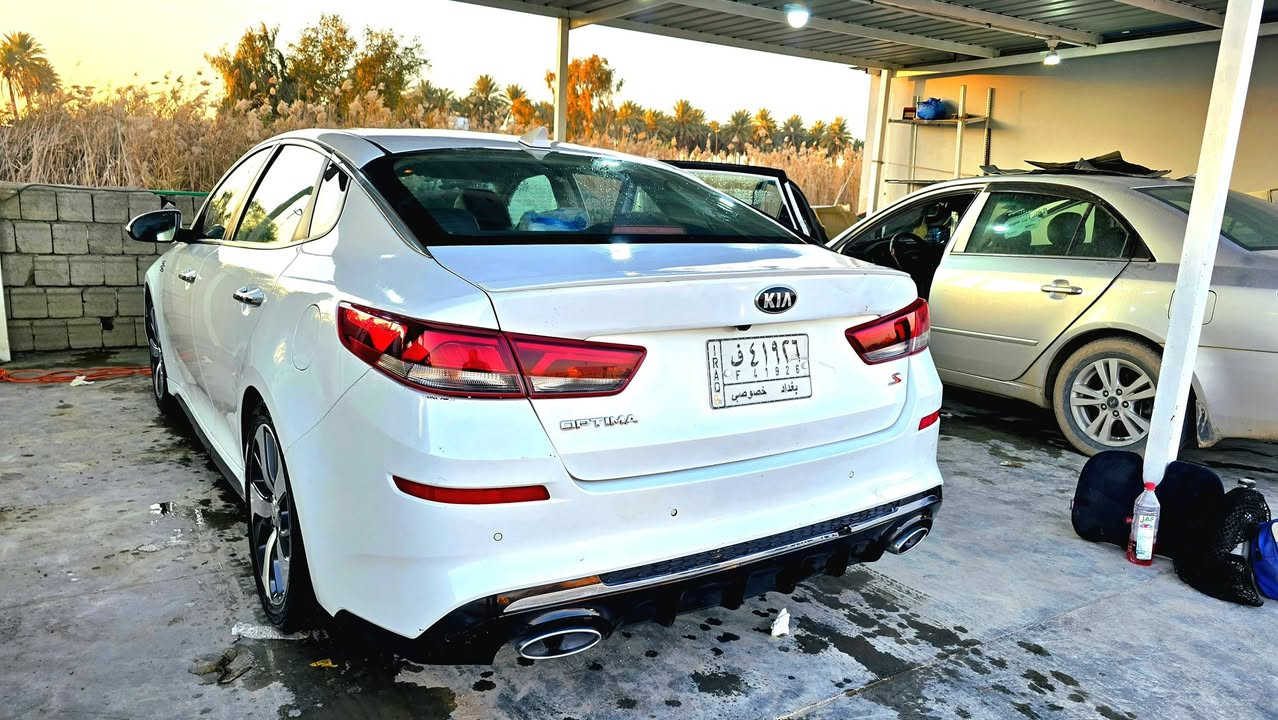 لمعرفة السعر اكتب كلمة (تم) بالتعليق يجيك السعر خاص💐

Kia Optima 2019

 
فئة (S)
وارد امريكي ماشية 44 الف ميل  
حادث خفيف بدون ايرباك ، فقط دعامية 
بنيد مرشوش والصندوق بارد اثر رصعة 
الباقي مكفول 
المواصفات :

- ⁠ قيادة ذاتية وتحديد مسار 
- ⁠مانع اصطدام 
- ⁠رادار جانبي 
- ⁠كاميرا خلفية دوارة 
- ⁠بصمة
- ⁠كشنات جلد ومخمل 
- ⁠شاشة عرض Apple CarPlay و Android Auto
- ⁠مناخ منفصل جهتين 
السيارة بحالة ممتازة ، 

للتواصل ***********
