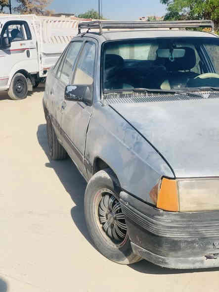 السلام عليكم سيارة أوبل كاديت موديل 1990 :
🔵 / سيارة بأسمي 
🔵 / سيارة گير ومحرك شـرط أنطيك
🔵 / گيرها أوتـماتيـك 
🔵 / سيارة تمشي حالك اذا عندك عائله او شغل 
🔴 / سعرها 23 وبيها مجال التواصل  - *********** - تريد وأتساب موجود - خاص موجود
