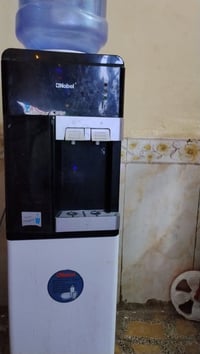 براد ماء معطل • عربانة طفل • مشايه نطاطه