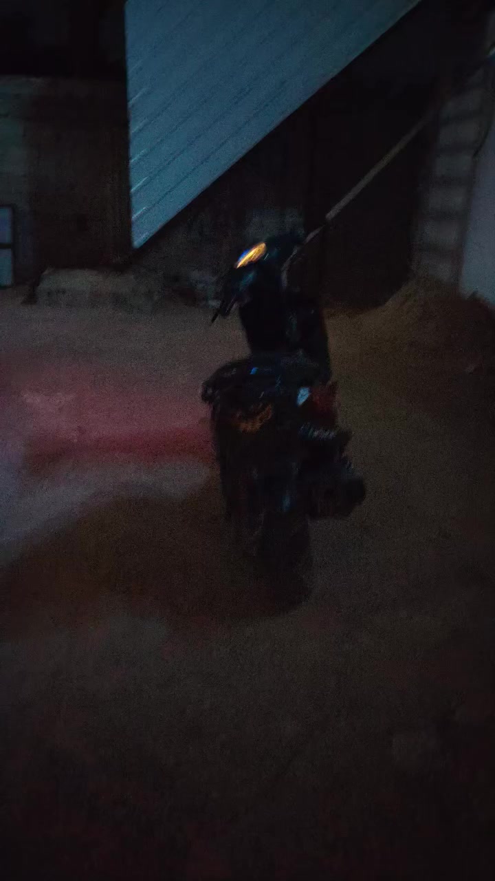 دراجه 49 ما منعوب ماكينته متوازي على فلوسه ادق عليه  ***********
