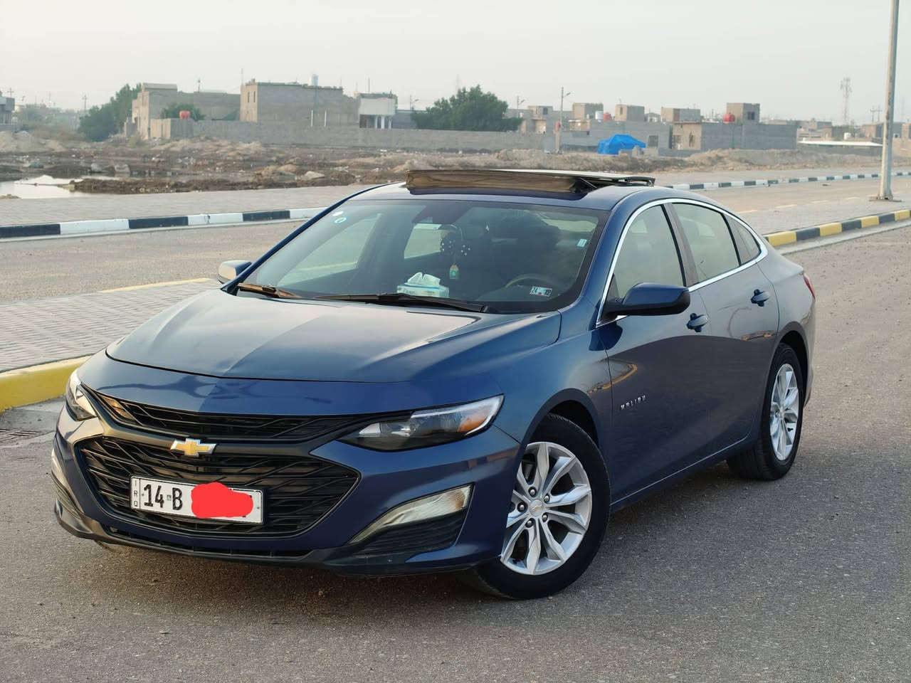 سياره ماليبو مواصفات LT 
1.1
فول مواصفات تتفئه وتبريد 
. تحكم ستيرن 
. تحدين مسار 
.حساسات خلفيه و اماميه 
. تبريد قطعتين 
. بنو راما 
. تتفئه بالكشنات 
. شاشه جبيره 
.ماشيه 51ميل 
. مكينتها 1.5 تيربو 
. وبعد بيها هواي مواصفات لضرر مثل ما موضح بالصوره 
لسياره حره ب اسمي 
سعرها . 160 وبيها مجال حك لجيه 
للستفسار اكثر التصال ع رقم مكلف بالنشر 
***********
