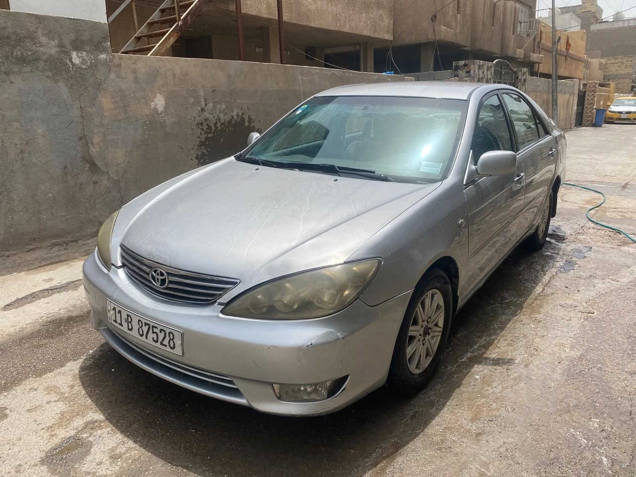 السلام عليكم كامري موديل 2006 خليجي مكينه 4 سلندر 2400 بيها ظربه بلحوض و بلجاملغ الخلفي وبيها مكانات صبغ ابيع حزام رقم بغداد بسمي مكان السياره الدوره السعر٨٢ وبيها شي بسيط ***********
