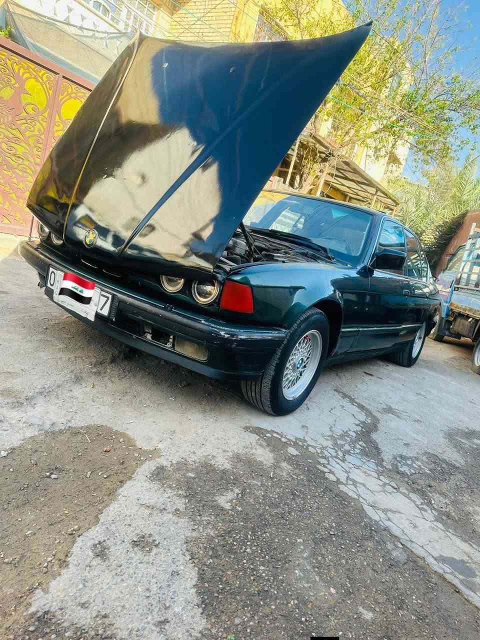 سلام عليكم بي ام مديل1992دبل ايرباك سياره كير محرك خير من الله صدر تخم تاير تبريد قطعتين ثلج حماوه انسه كهربائيات كلها شغاله زنون سلايد طكتين سماعات مضغم بلاتوث غرفه جديده سياره مابيها نقص برغي جاهزه من كلشي رقم بغداد صاحبه ميجاوب انطيك رقمه ومستمسكاته ونته ويا ابيع هيج اكفلها سرقه وعشاير السعر ٢٧قفل مكاني بغداد البنوك ***********
