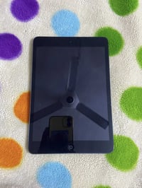 مستخدم • نضافة ٩٥% • كامره حيل حلوه